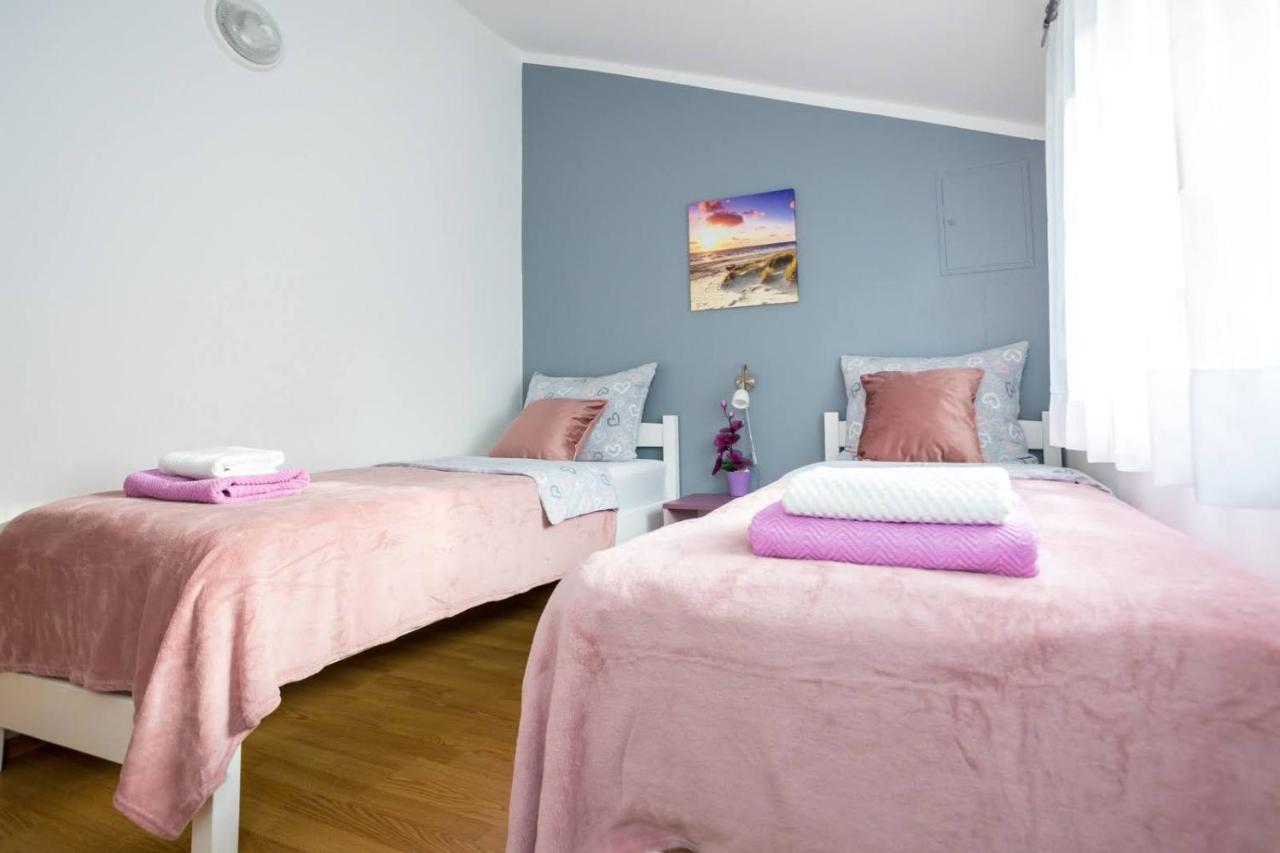 Apartman Luni Sa Bazenom - Malinska, Sveti Anton Sveti Anton  Ngoại thất bức ảnh